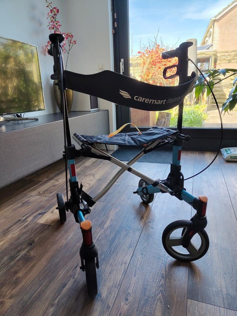 Caremart inklapbare Rollator, Diversen, Rollators, Ophalen