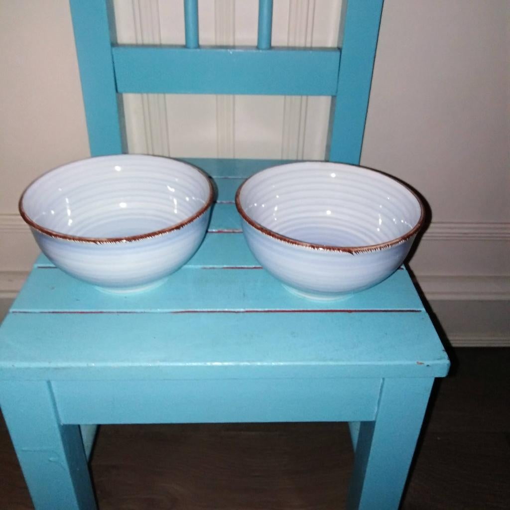 Tapasschaaltjes azur blauw met bruine rand, Ophalen, Overige stijlen, Aardewerk, Schaal of Schalen