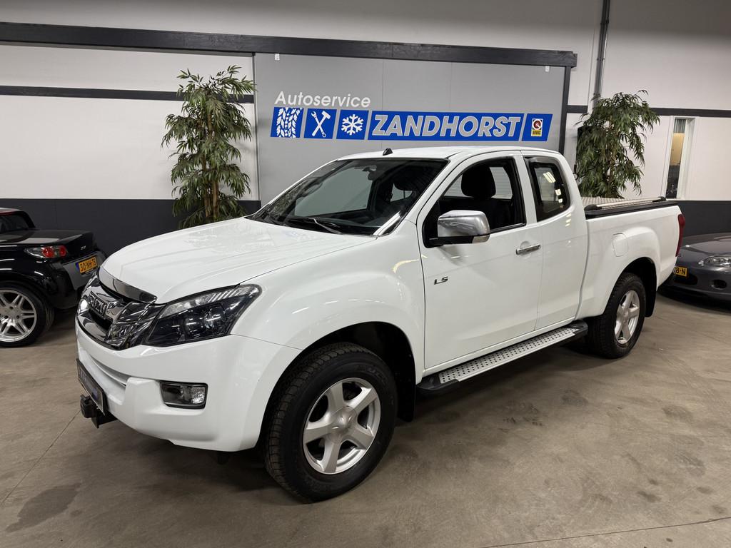 Isuzu D-max 2.5 Extended Cab LS (bj 2017), Automaat, Euro 5, Stof, Gebruikt