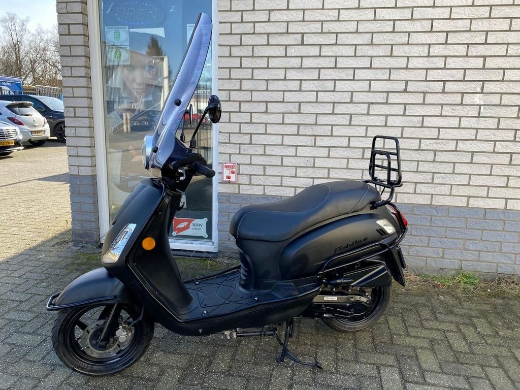 GAVE SYM FIDDLE 2 BROM 45KM 4 BLACK ON BLACK BJ2022 11000KM, SYM, Onbekend, Onbekend, Sym