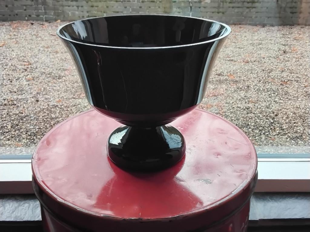 Bokaal zwart glas, Ophalen of Verzenden