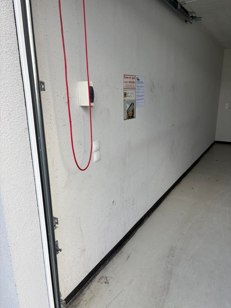 Garagebox Te Huur per direct 21m2