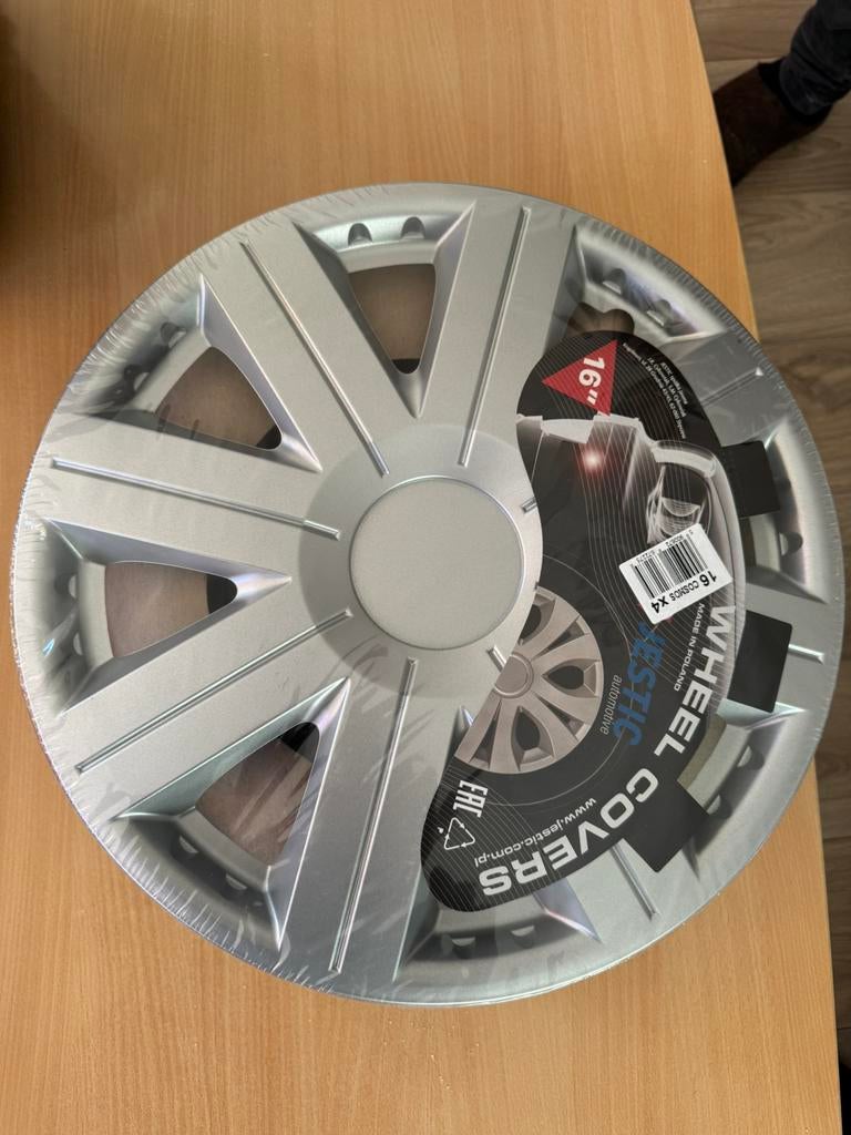 Wieldoppen set 16 inch, Auto diversen, Wieldoppen, Ophalen of Verzenden, Zo goed als nieuw