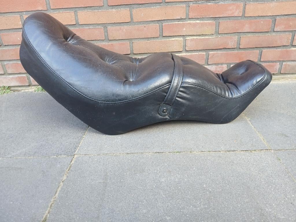 zadel kawasaki vulcan 750, Motoren, Ophalen of Verzenden, Gebruikt