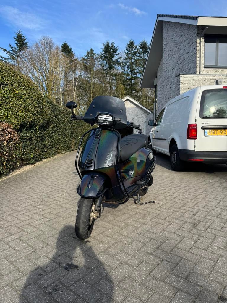 Strakke vespa sprint custom vol opties!, Fietsen en Brommers, Scooters | Vespa, Zo goed als nieuw, Overige modellen, Maximaal 45 km/u