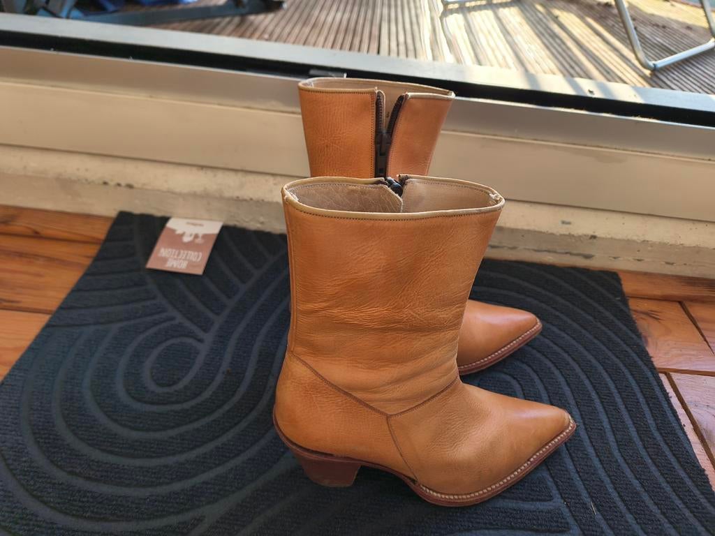 Tony Mora cognackleurige enkellaarsjes - Maat 35, Ophalen of Verzenden