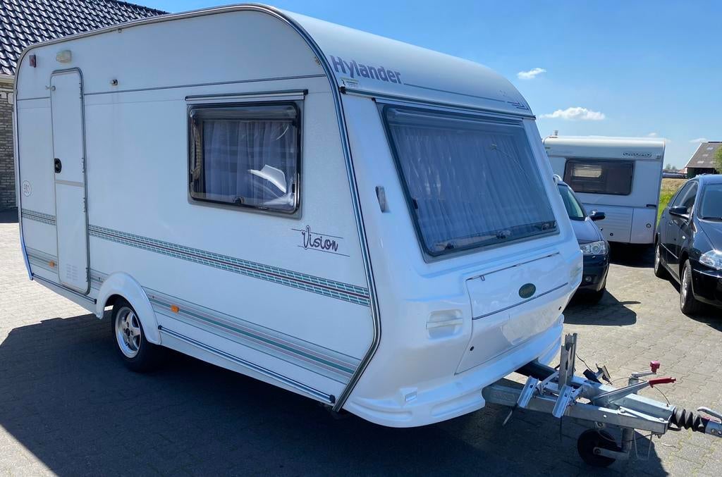 Caravans gezocht Adria Beyerland hobby chateau Wilk Eriba, Particulier, Vast bed