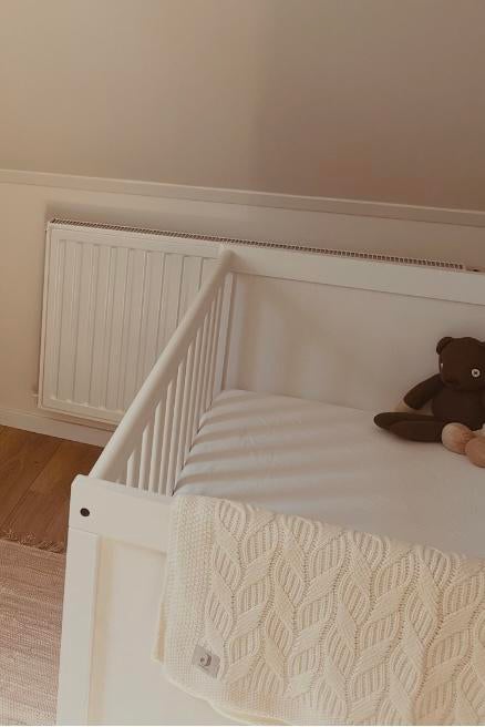 Sundvik Ikea Ledikant inclusief matras, Kinderen en Baby's, Kinderkamer | Complete kinderkamers, Ophalen, Gebruikt, Jongetje of Meisje