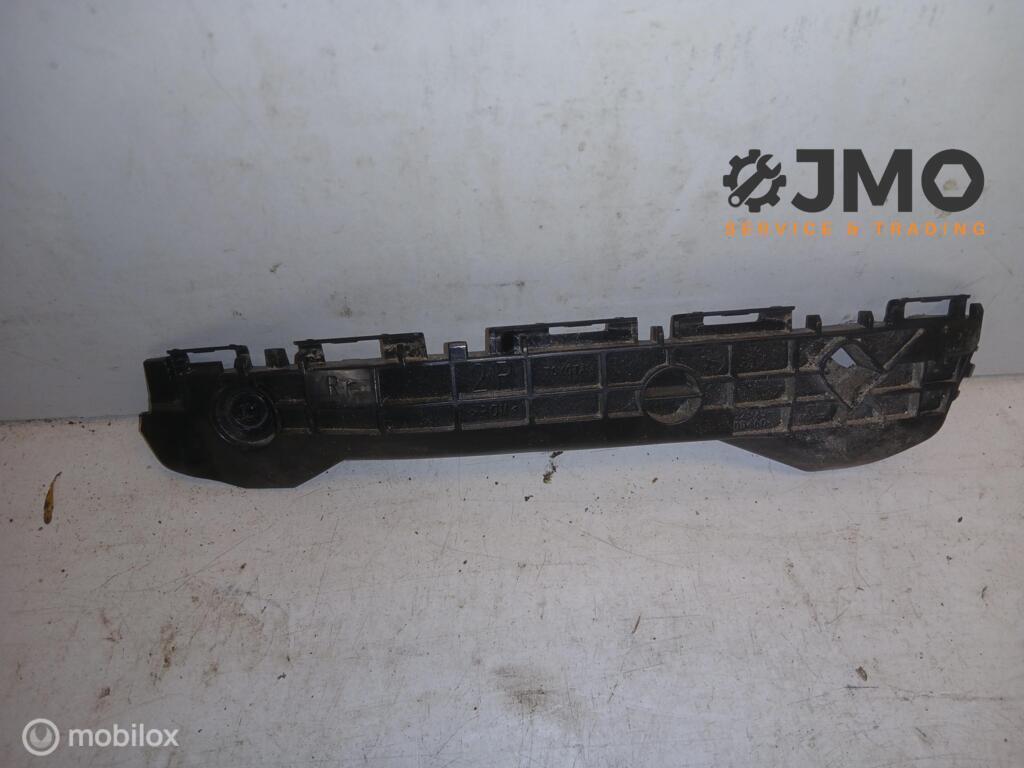 Bumpersteun rechtsachter Toyota Yaris 2011-2020  525750D460, Gebruikt, Toyota, Ophalen of Verzenden, Toyota