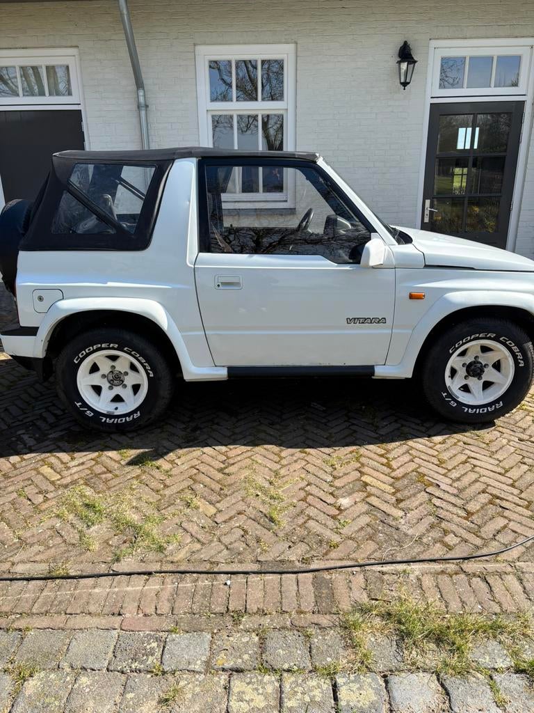 Suzuki Vitara 1.6 JX Cabrio 4WD K6 1989, 1005 kg, 4 cilinders, 1590 cc, Wit