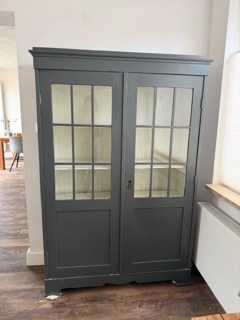 Servieskast, Ophalen, 100 tot 150 cm, 150 tot 200 cm, 25 tot 50 cm