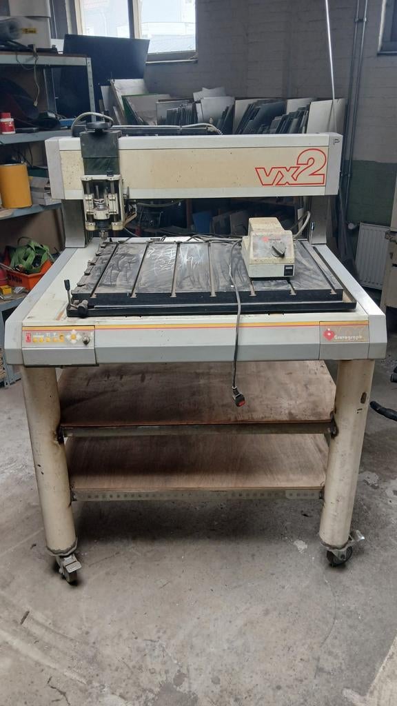 CNC graveer machine gravograaf, Ophalen