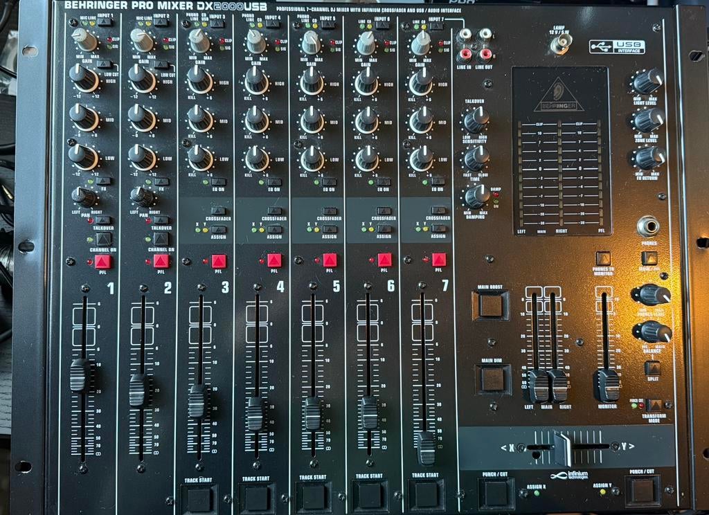 Behringer dx2000 mengpaneel, Ophalen of Verzenden, Gebruikt