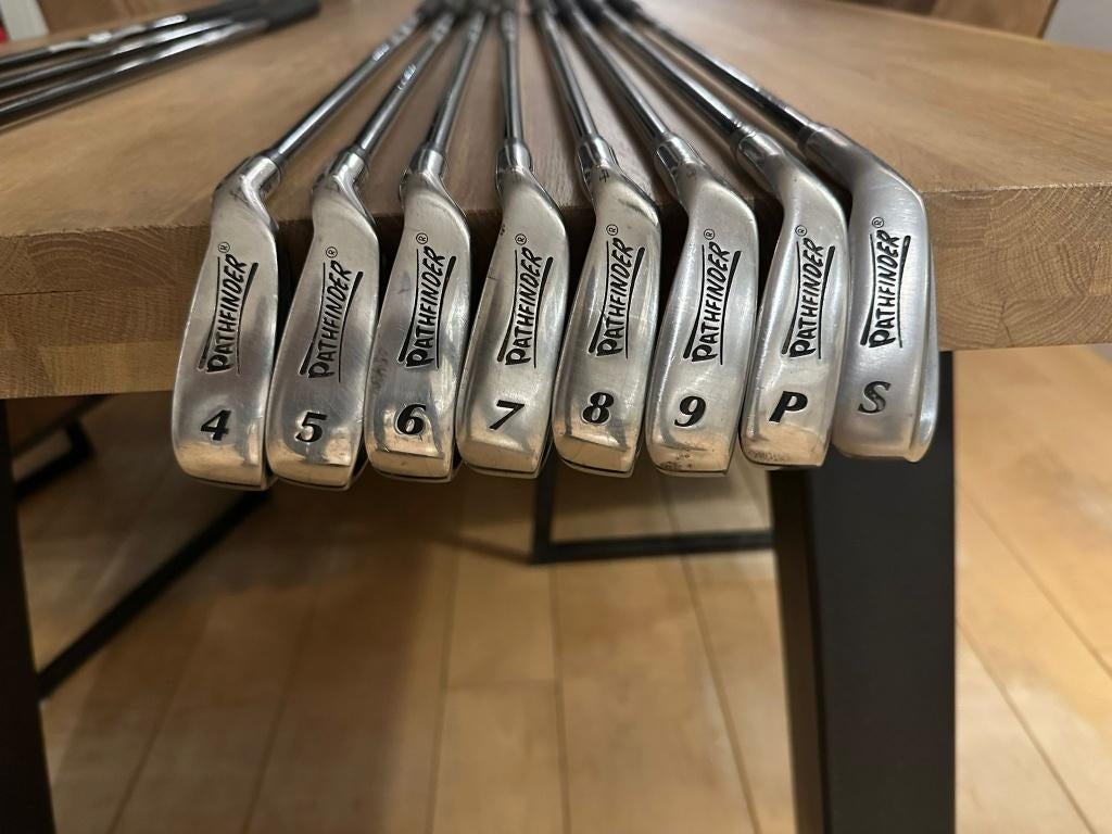 Complete heren golfset Pathfinder regular met tas, Sport en Fitness, Golf, Ophalen, Zo goed als nieuw, Set, Overige merken