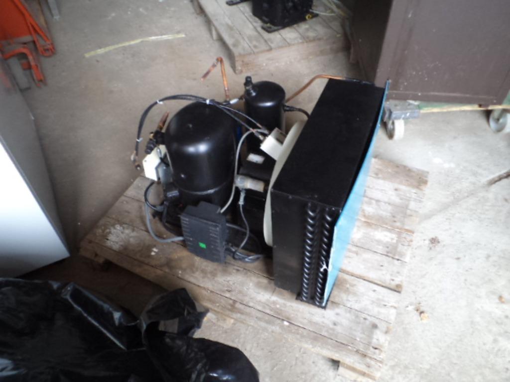 Koelunits/aggregaten koelcompressors verdampers, Ophalen