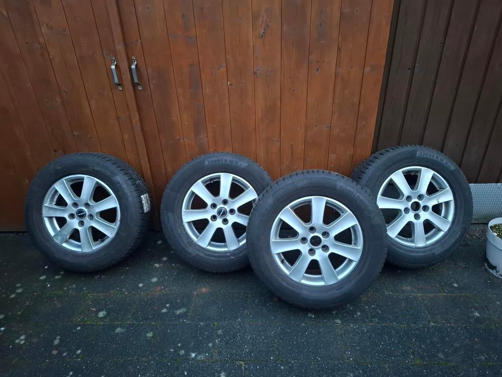 Winterbanden op lm velg op kuga gezeten, Ophalen of Verzenden