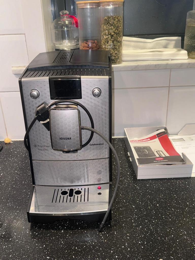 Nivona Bonen Koffiezetapparaat - Nieuwstaat!, Witgoed en Apparatuur, Koffiezetapparaten, Afneembaar waterreservoir, Koffiemachine