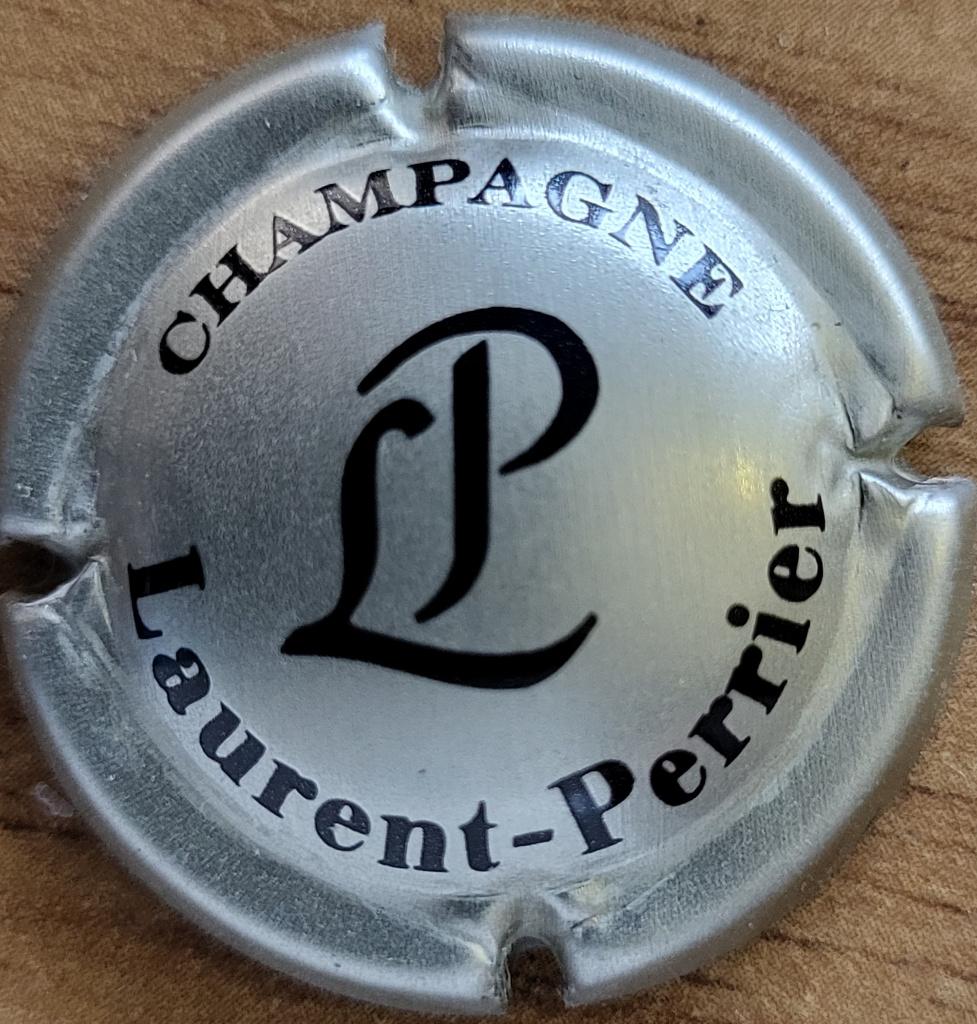 Champagnecapsule LAURENT-PERRIER zilver & zwart nr. 51a, Ophalen of Verzenden, Nieuw, Frankrijk, Champagne