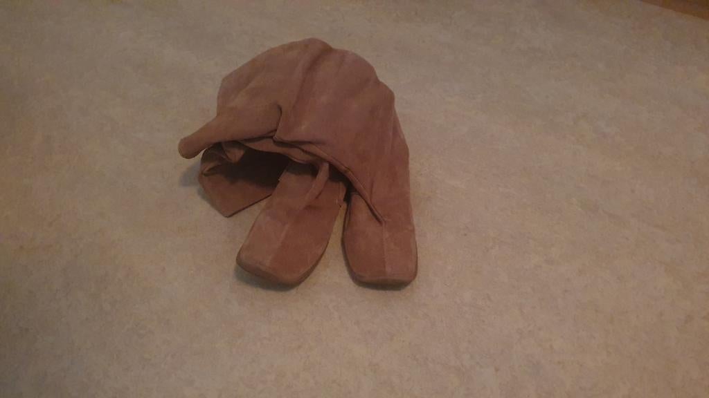 Bronx suède laarzen mt40, Ophalen, Hoge laarzen, Bronx, Beige