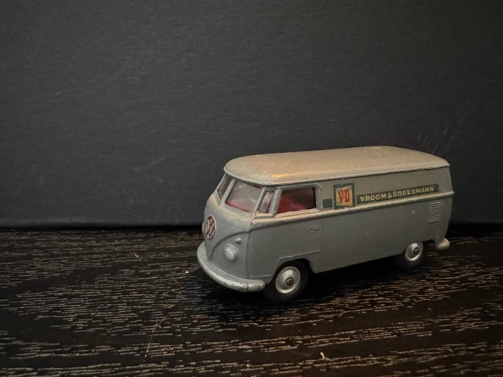 Vroom & Dreesman volkswagen T1 corgi toys, Ophalen of Verzenden, Zo goed als nieuw, Tractor of Landbouw, Overige merken