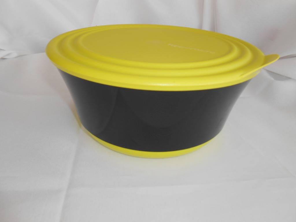 Tupperware Eleganzia kom 2,3L Zwart/Limegroen NIEUW, Ophalen of Verzenden, Nieuw, Groen, Bak of Kom