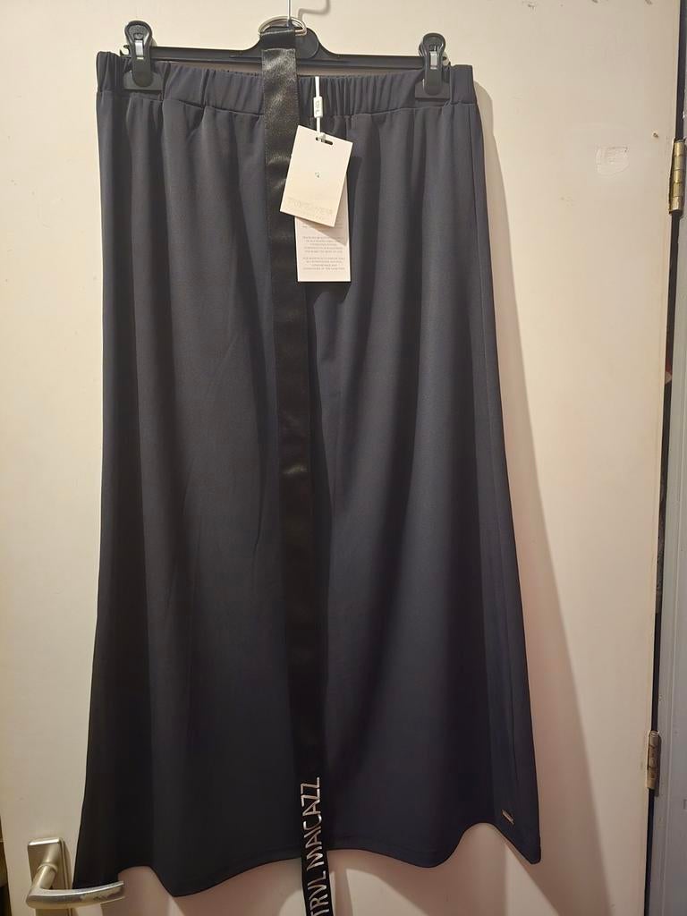 Maicazz travel rok L zwart nieuw, Ophalen of Verzenden, Nieuw, Zwart, Onder de knie