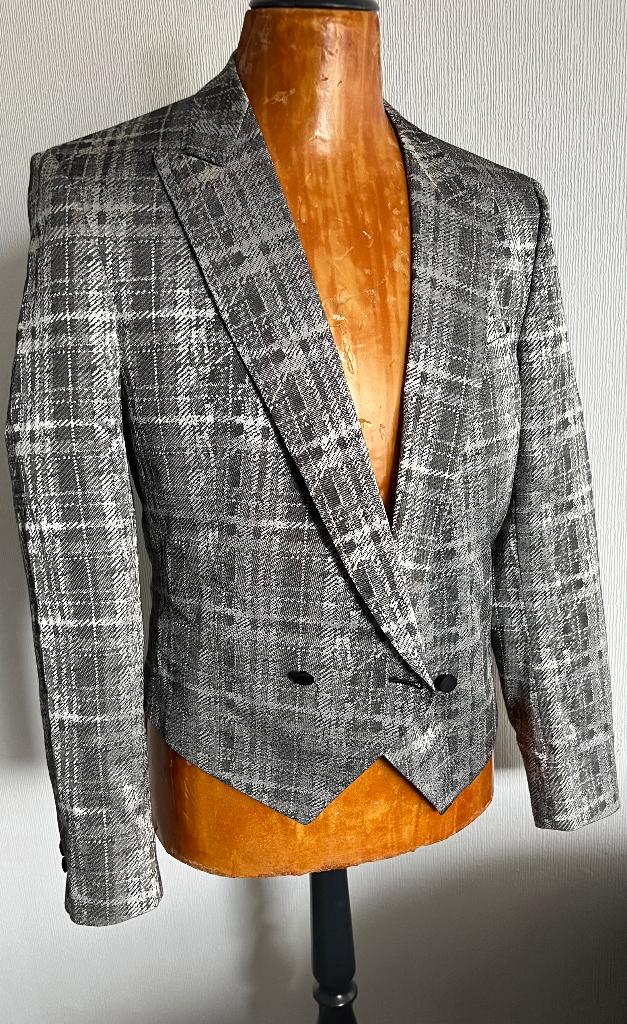 Wilvorst. Prachig jasje/jacquet. Mt M., Kleding | Heren, Kostuums en Colberts, Maat 48/50 (M), Ophalen of Verzenden, Zo goed als nieuw