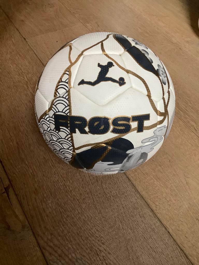 Frøst bal met Frøst tas, Sport en Fitness, Maat XL, Ophalen of Verzenden, Nieuw, Bal