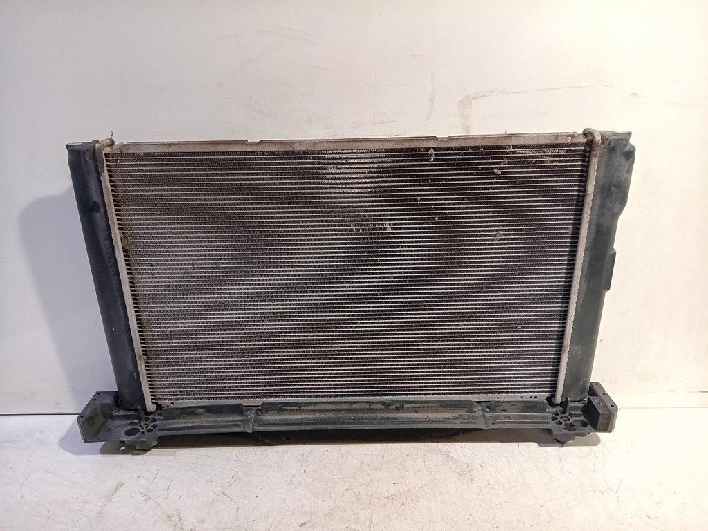 Radiateur Toyota Prius, Auto-onderdelen, Onderdelen@venauto.nl, Van der Ven Autorecycling B.V., Gebruikt, Ettenseweg 76, 4706 PB Roosendaal, The Netherlands