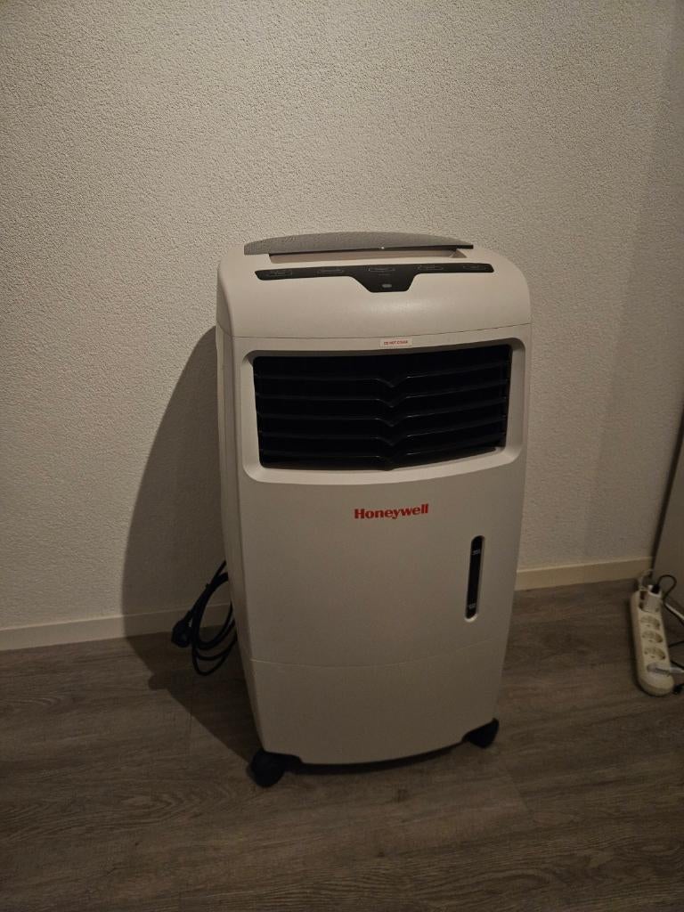 Mobiele Air Cooler, Honeywell Model: CL25AE, Ophalen, Ventilator met afstandsbediening, Gebruikt, Torenventilator