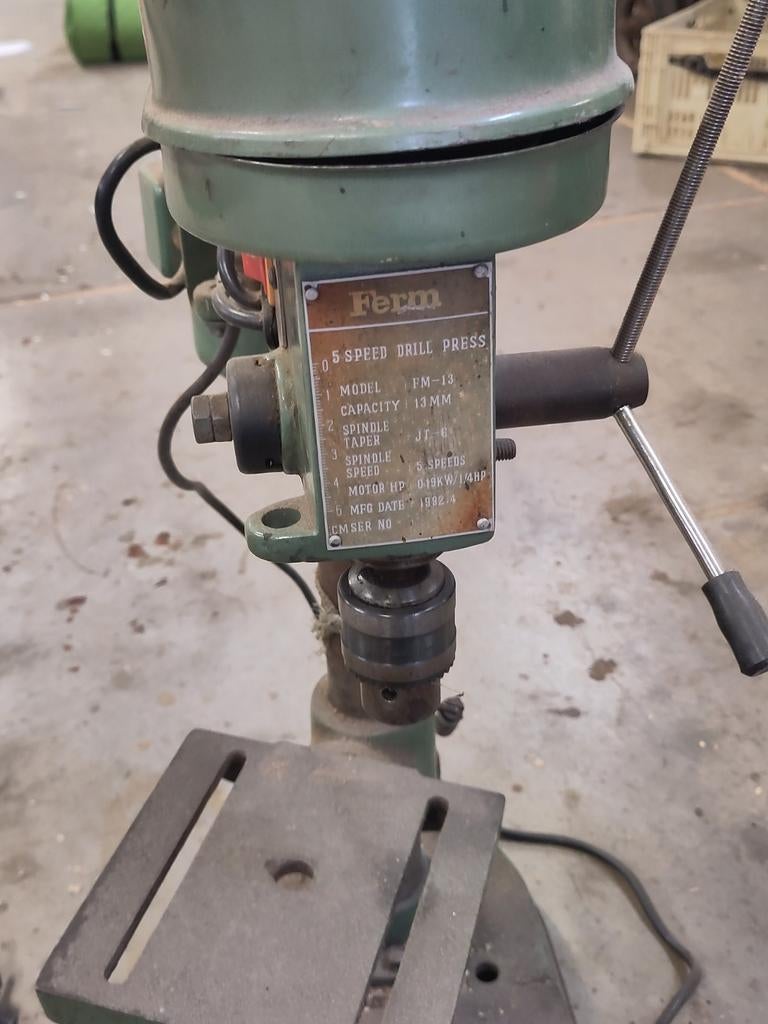 Ferm FM-13 Kolomboormachine - 5 snelheden, Doe-het-zelf en Verbouw, Ophalen of Verzenden, Gebruikt, Minder dan 400 watt, Kolomboormachine
