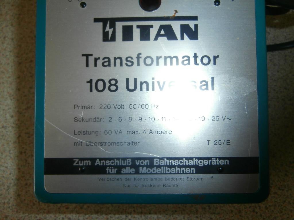 2 x TITAN  trafo en 2 x Trix trafo, Overige merken, Transformator of Voeding, Gebruikt, Gelijkstroom