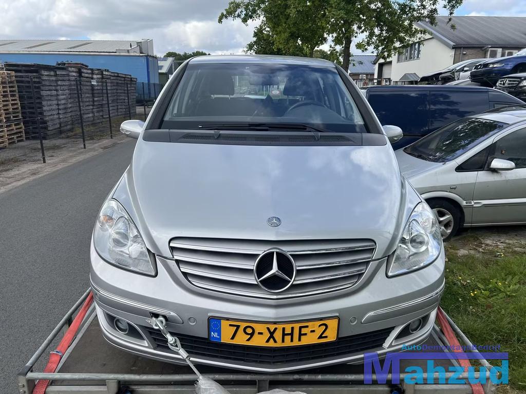 MERCEDES B KLASSE W245 2.0 Zilver 761 266960 onderdelen, Gebruikt, Mercedes-Benz AG, Mercedes-Benz, Ophalen of Verzenden
