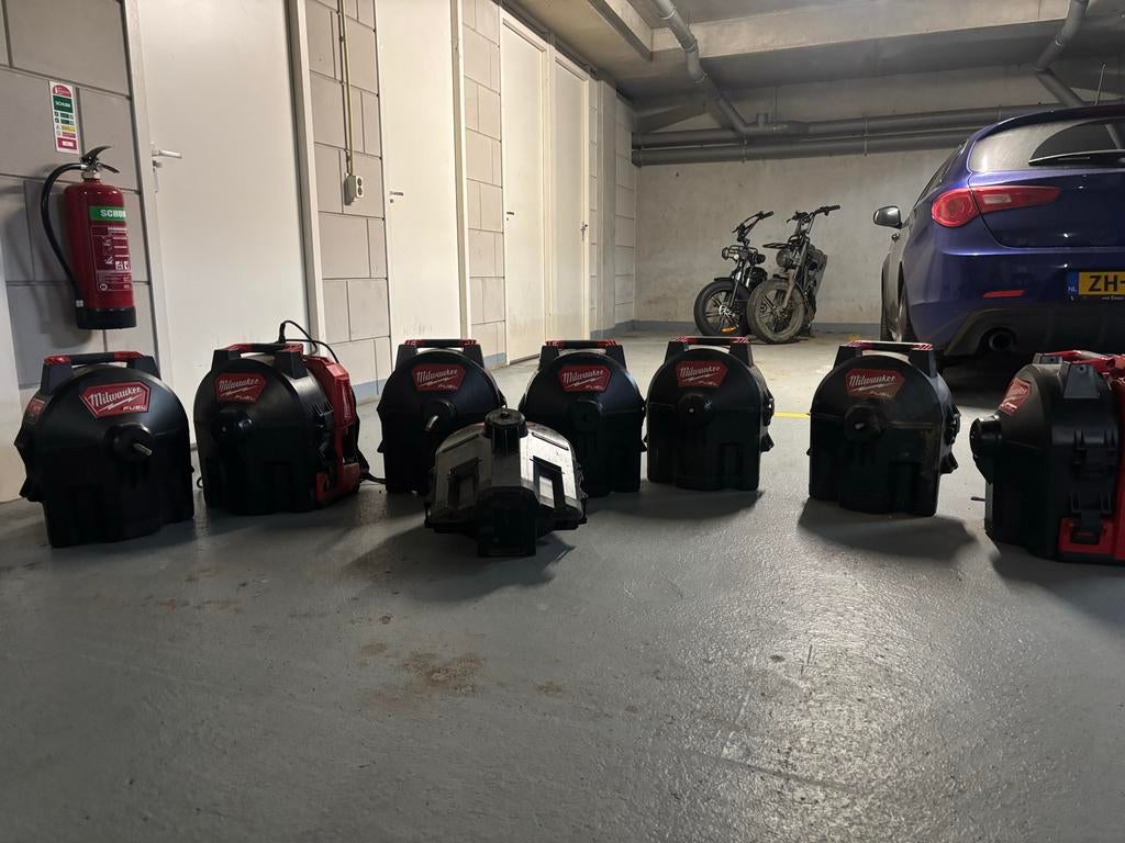 Milwaukee rioolreinigers, Ophalen, Zo goed als nieuw