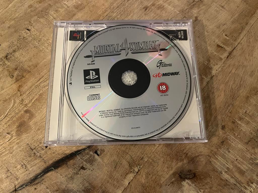 Mortal Kombat 4 voor PlayStation 1, Spelcomputers en Games, Games | Sony PlayStation 1, Gebruikt, Vanaf 18 jaar, Vechten, T