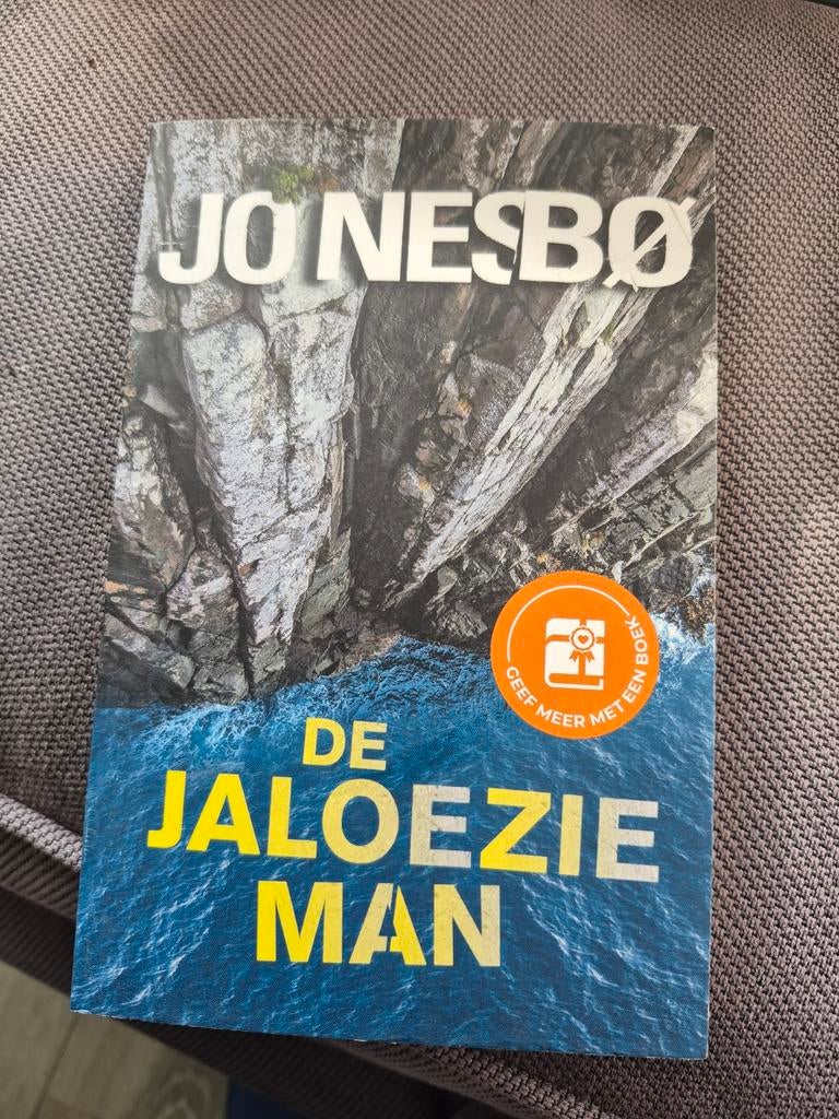 Jo Nesbø - De Jaloerse Man (Thriller), Ophalen of Verzenden, Zo goed als nieuw, Jo Nesbø, Scandinavië