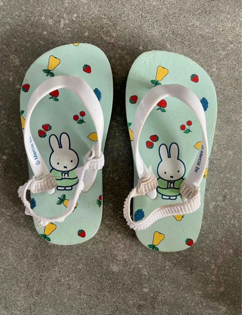 Slippers Nijntje maat 21/22, Gebruikt, Jongen of Meisje, Overige typen, Ophalen of Verzenden