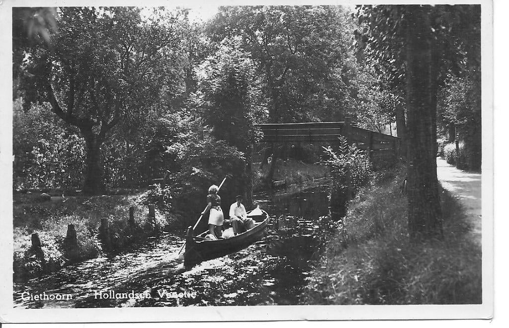 Giethoorn Hollands Venetië., Ophalen of Verzenden, 1940 tot 1960, Gelopen, Overijssel