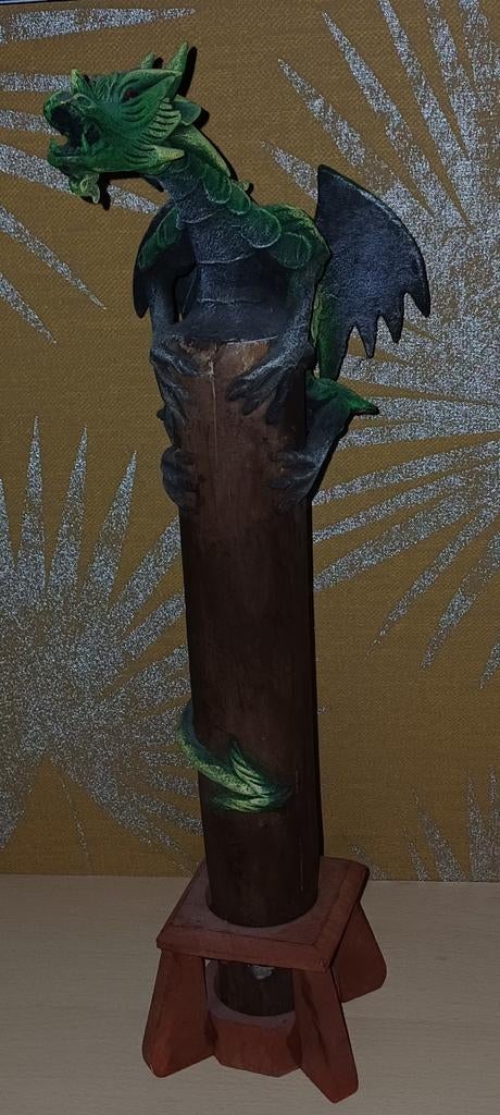 Unieke Draak Wierookbrander - Klimmende Draak op Houten Zuil, Antiek en Kunst, Ophalen of Verzenden