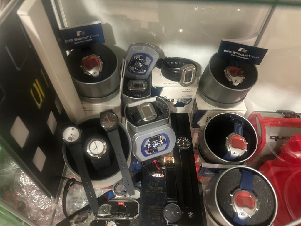 Verzameling horloges apart of Geheel Bmw, audi , vw aprilia, Ophalen, Zo goed als nieuw, Overige merken