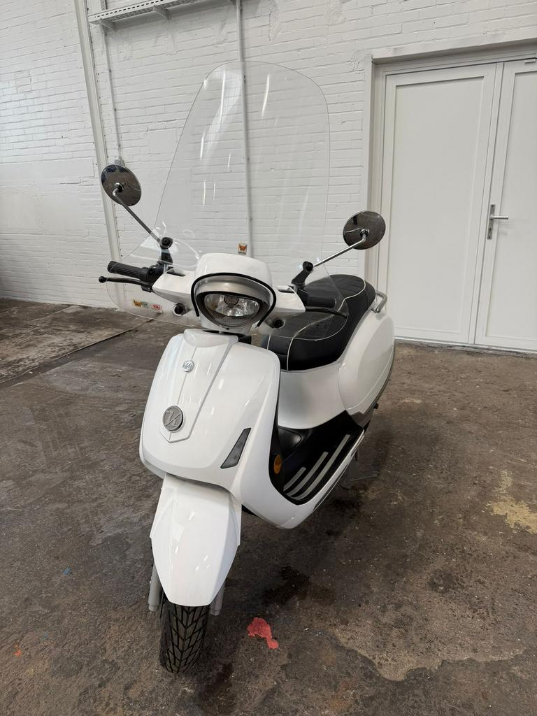 Kumpan Elektrische Scooter, Ophalen of Verzenden, Zo goed als nieuw, Elektrisch, Overige merken