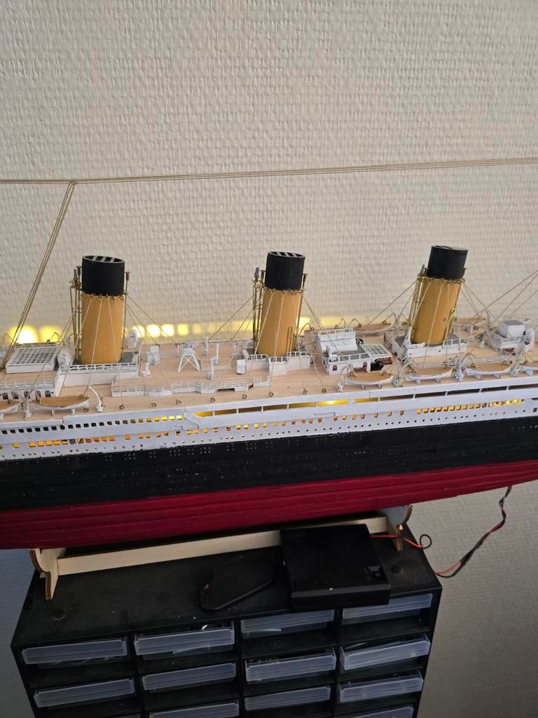 Titanic, Hobby en Vrije tijd, Modelbouw | Boten en Schepen, Ophalen, 1:32 tot 1:50
