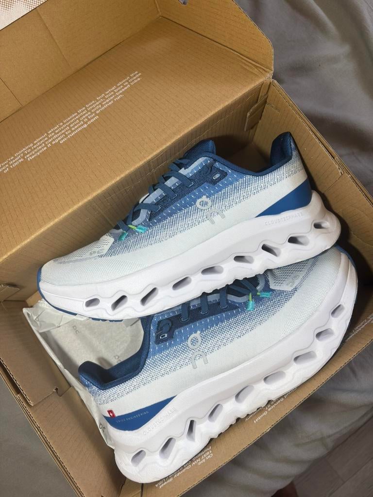 Oncloudtilt ivory tempest maat 39 38, Ophalen of Verzenden, Zo goed als nieuw