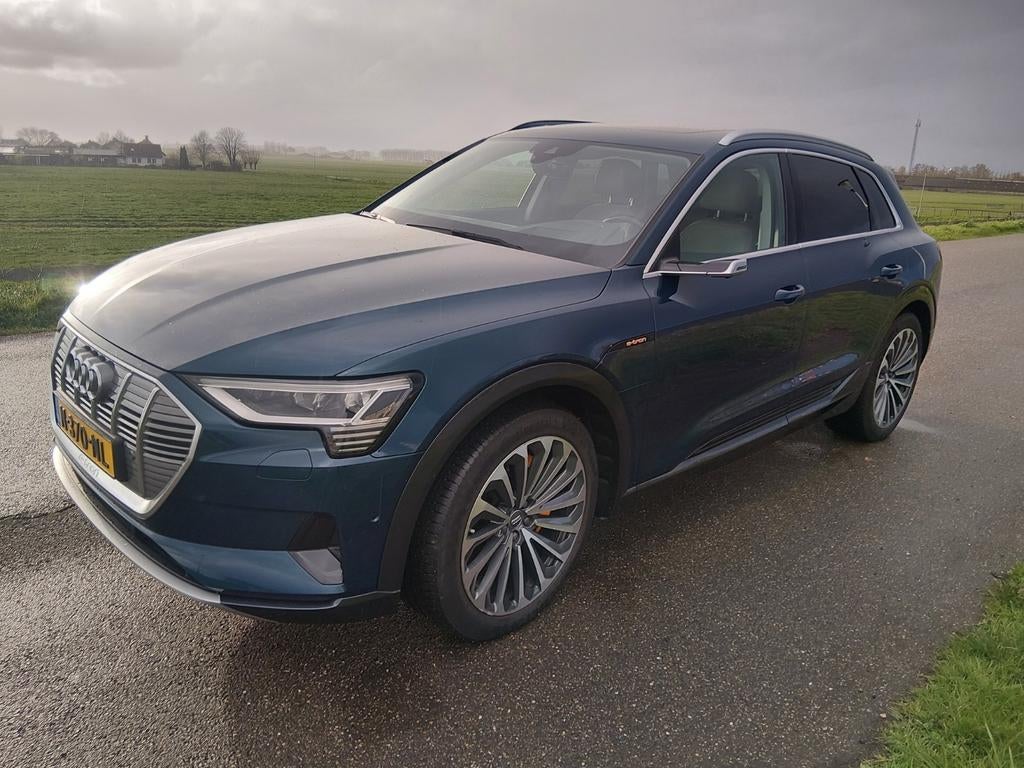Audi e-tron 55 Quattro 408pk pro line excl., Automaat, 131 €/maand, 1800 kg, 407 pk