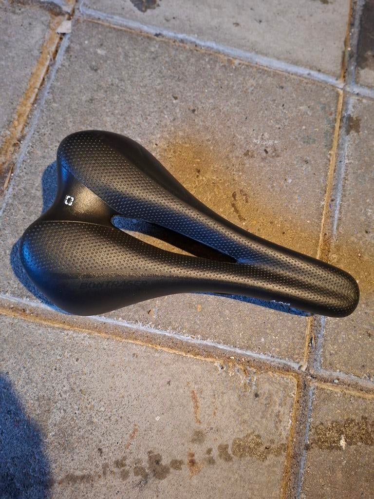 Zadel 15 cm, Fietsen en Brommers, Fietsaccessoires | Fietskleding, Ophalen of Verzenden, Bovenkleding