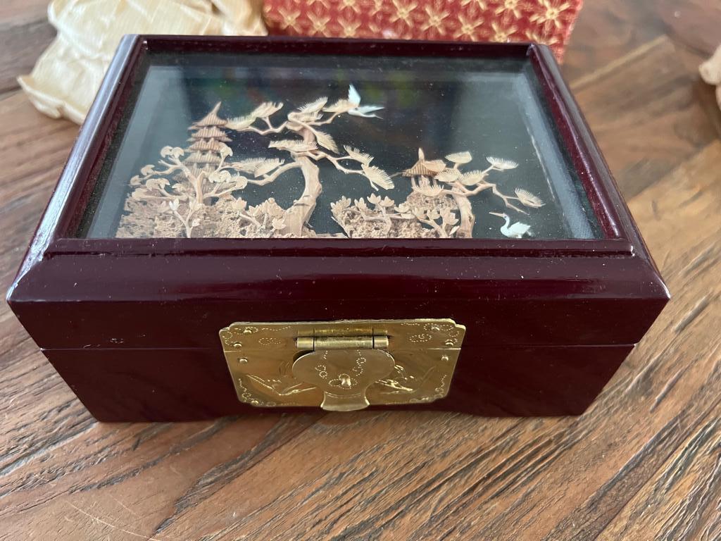 Chinees diorama sieradenkist chinese juwelen kist box, Antiek en Kunst, Ophalen of Verzenden