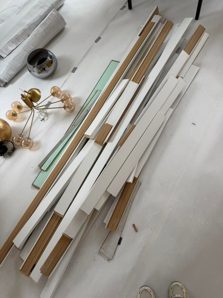 Plinten gratis af te halen, Ophalen, Zo goed als nieuw, Mdf, 200 tot 250 cm