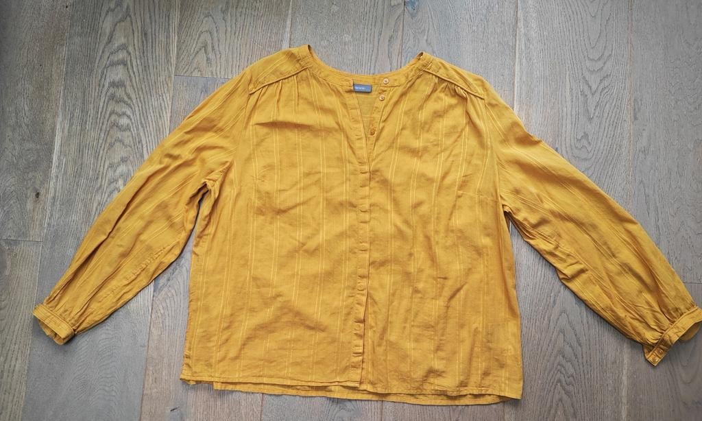 Te koop: Leuke oker gele blouse van het merk YESSICA MT: 46, Geel, Ophalen of Verzenden, Zo goed als nieuw, Blouse of Tuniek