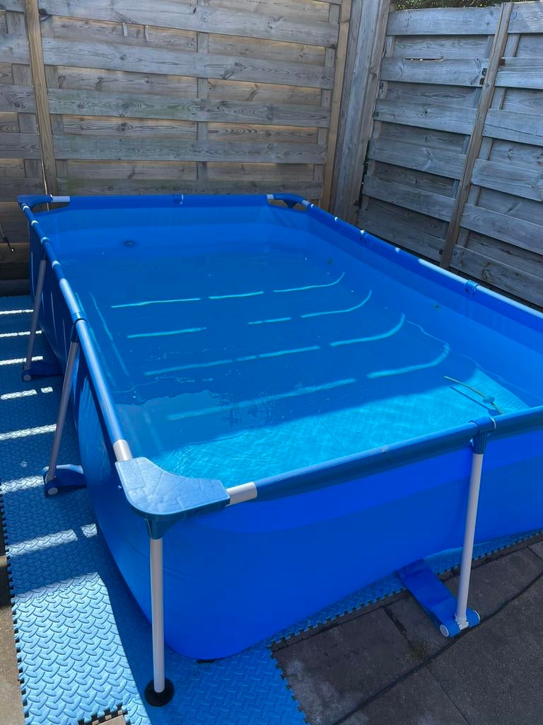 Zwembad incl pomp en zonnepaneel, Ophalen, Zo goed als nieuw, Opzetzwembad, Rechthoekig