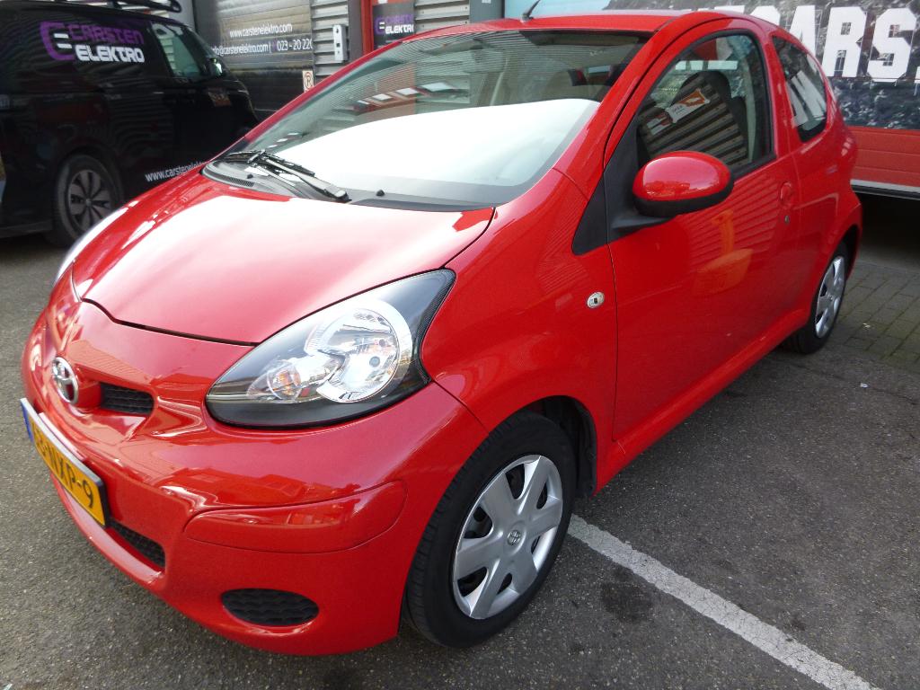 Toyota Aygo 1.0 12V ,NAVI,AIRCO, alles elektrisch.134.767 KM, Auto's, Voorwielaandrijving, Stof, 4 stoelen, 68 pk